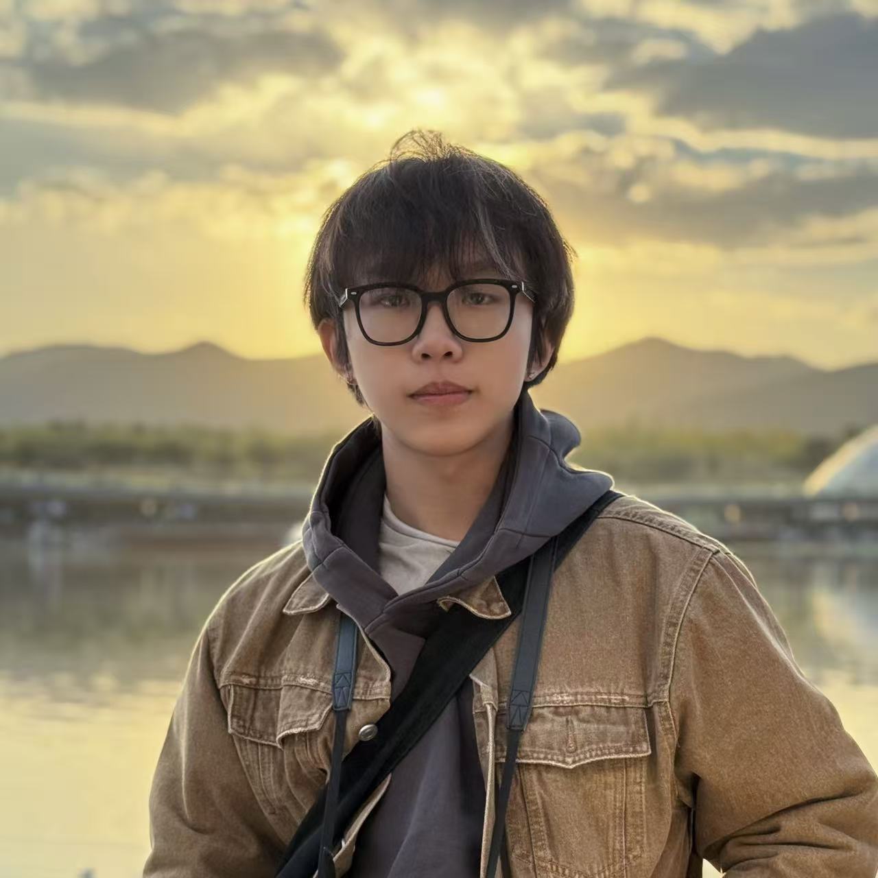 Jinyu Tian 田晋宇